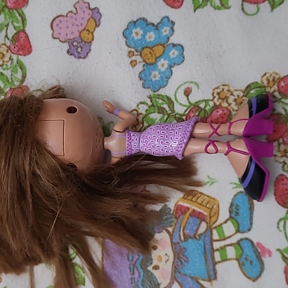 Vintage Y2K Diva Starz Nicky Doll - Picture 4 of 4